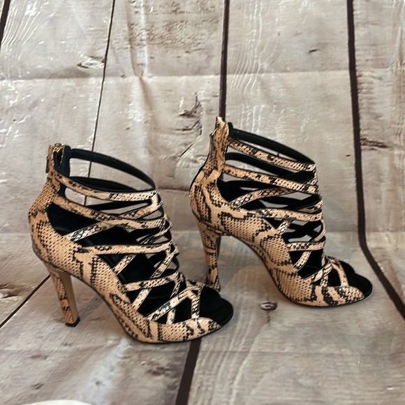 Derek Lam Snake Print Caged heels size 7 - Picture 9 of 16